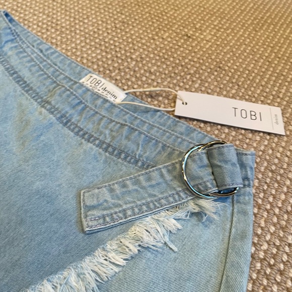 NWT Tobi Jean Skirt, Light Blue Denim with Fringe and Circle Belt Closure - Picture 7 of 7